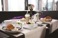 Schiller 5 Hotel