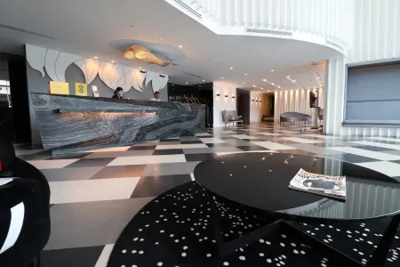 Acqua Pvt. Residences 1Br Condo Makati/Mandaluyong Отели рядом с достопримечательностью «Lee Gardens»