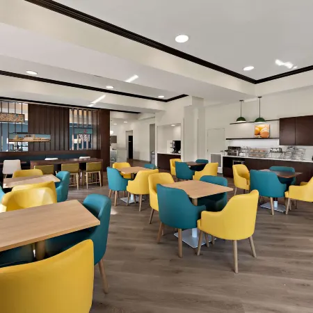 Comfort Suites Columbus East Broad