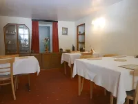 Ty Newydd Guest House