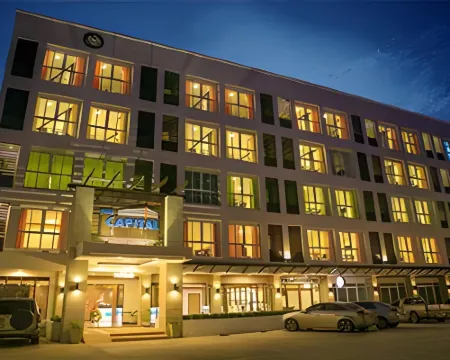 เดอะ แคปิตอล โฮเต็ล โรงแรมในร้อยเอ็ด