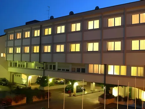 Augustus Hotel Hotels in Biella