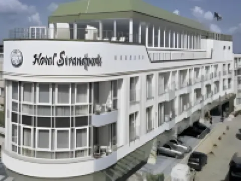 โรงแรมซตรานด์แปร์เลอ โรงแรมในคุกซ์ฮาเฟน