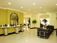 Canoas Parque Hotel Hotels in Esteio