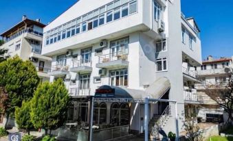 Leman AKÇAY Otel - Housity