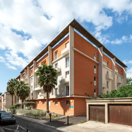 Zenitude Hôtel-Résidences Béziers Centre