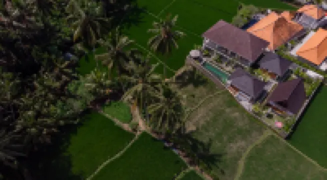 Tri Dewi Residence by GenuineHost Hotels near Sambahan