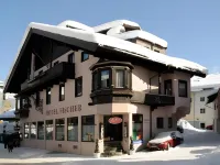 Hotel Fischer