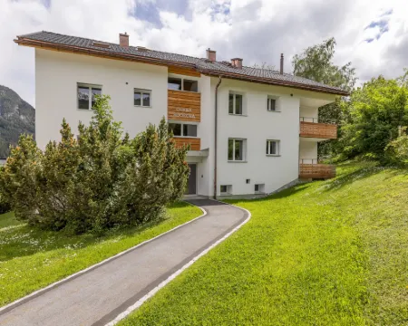 Ferienwohnung WÜEST シュクオルのホテル