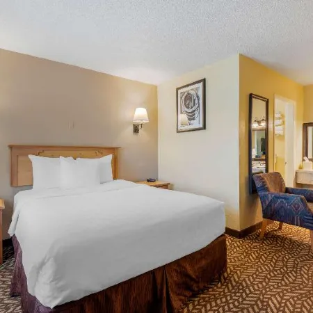 Turquoise Inn and Suites Cortez Near Mesa Verde