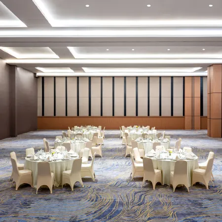 Hotel Santika Blitar Отели в г. Блитар