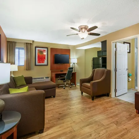 Best Western Plus Georgetown Corporate Center Hotel