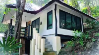 Moonlight Bay Resort Hotels near Khlong Chak Waterfall