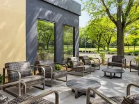 Fairfield Inn & Suites Madison South Hotel berhampiran Dataran Capitol