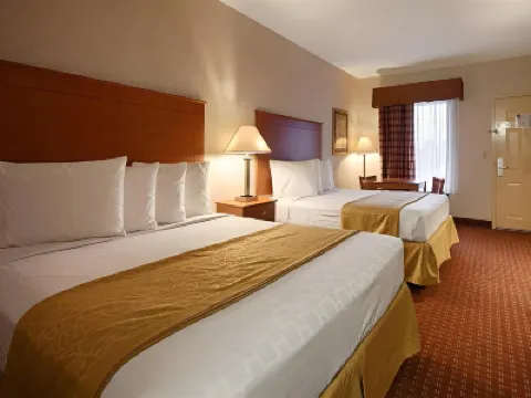 Baymont by Wyndham Franklin Hoteles en 