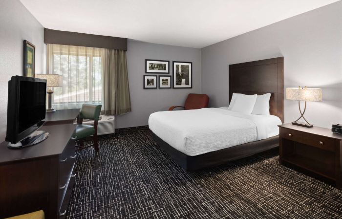La Quinta Inn by Wyndham Sheboygan, WI