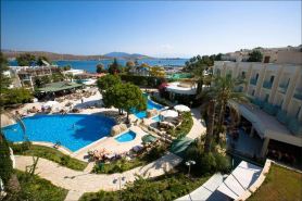 La Palm Royal Beach Hotel