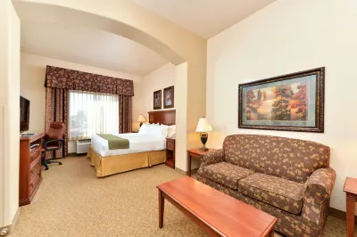 Holiday Inn Express & Suites Las Cruces Hotels in 