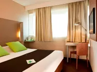 Campanile Perpignan Nord - Aéroport Hotels in Rivesaltes
