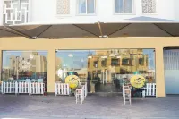 Palette Muscat Al Bayrahaa