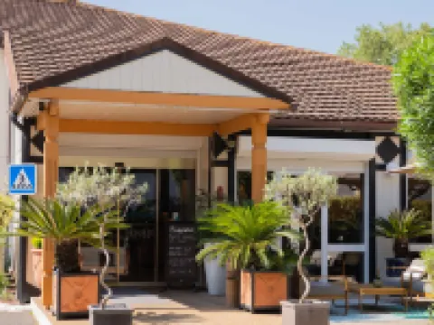 Kyriad Nimes Ouest Hoteles en Nimes