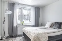 Bright 1BR Apartment next to the Beach Hotels in Lahti