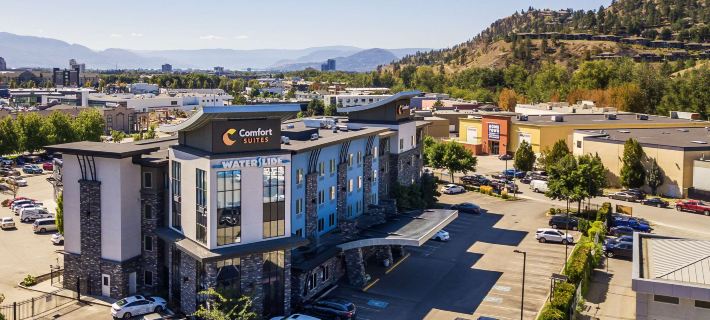Comfort Suites Hotel a Kelowna