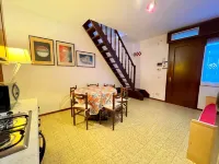 Ampio duplex vicino alla spiaggia