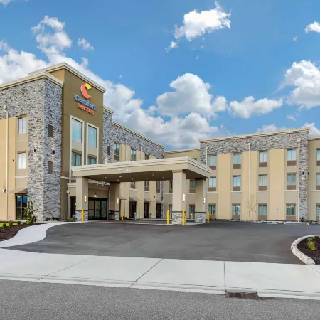 Comfort Suites Burlington Near I-5
