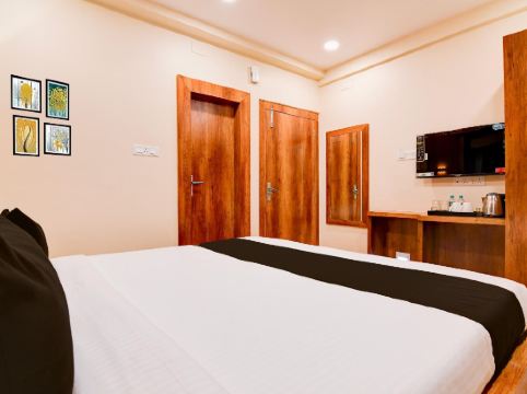 Hotel O Grand Inn