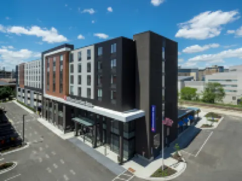 Hilton Garden Inn Madison Downtown Hotels in Madison