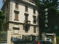 Hotel Buenos Aires Hotels in Рим