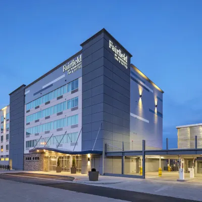 Fairfield Inn & Suites St. Louis Downtown Hoteles cerca de Fábrica de Cerveza Anheuser-Busch