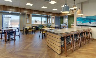 Fairfield Inn & Suites Houston Brookhollow