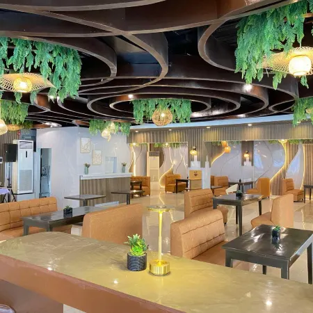 LM Metro Hotel