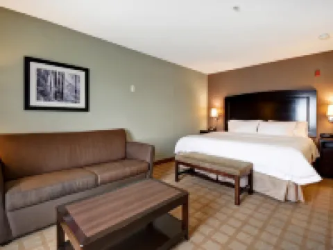 Hampton Inn & Suites Detroit-Canton Hotels in Canton