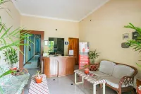 RedDoorz Syariah @ Sakinah Guesthouse فنادق في سراغين