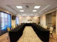 Homewood Suites by Hilton Joplin Hotels in Joplin