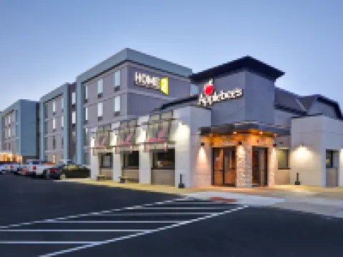 堪薩斯城KU醫療中心希爾頓惠庭套房酒店 堪薩斯城酒店