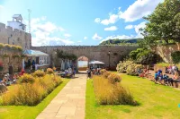 House, Attractive Views Of The Byes, Family and Pet Friendly