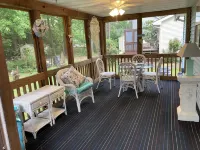 Beautiful Beach House Totally Renovated 4 Bedroom 2 Bath Pet Friendly