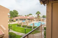 Modern, stylish condo in Sun Devil Country