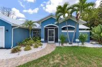 Villa Papaya in St James city !