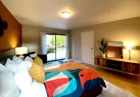 Hidden Gem Secluded Garden Oasis Family Getaway