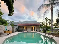 Casa Antigua: Historic Villa with POOL & FIRE-PIT Hotels in Cocoa