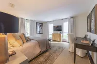 Cozy cottage on the Colorado Hotels in Columbus