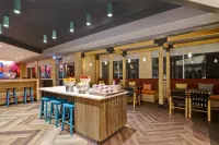 Tru by Hilton Edmonton Windermere - servizio colazione