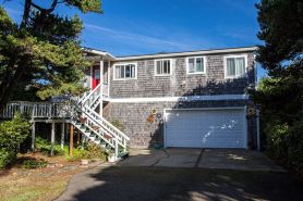 Heceta Hideout, 3-min walk to Heceta Beach!