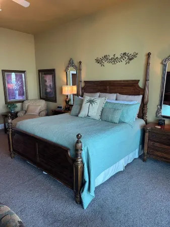 Million Dollar View - Huge Balcony - 3/3 Family Amenities to enjoy all day.