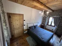 Old apartment in historic village, renovated. Close to beautiful routes Hotels near FORMAZZASKI _ Seggiovia Sagersboden